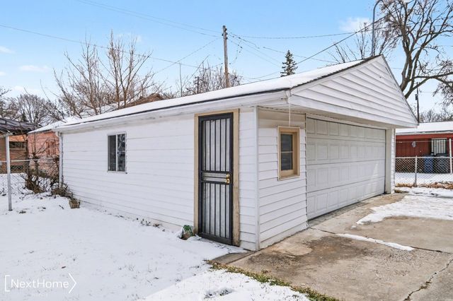 6714 Cranwood Drive, Flint, MI 48505