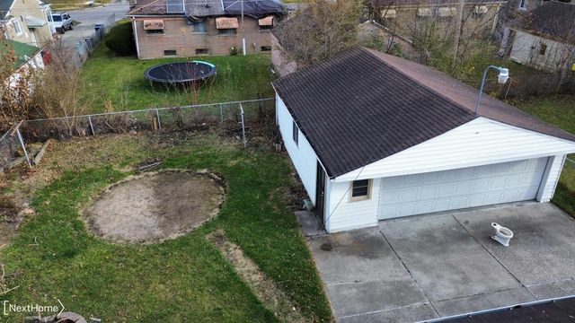 6714 Cranwood Drive, Flint, MI 48505