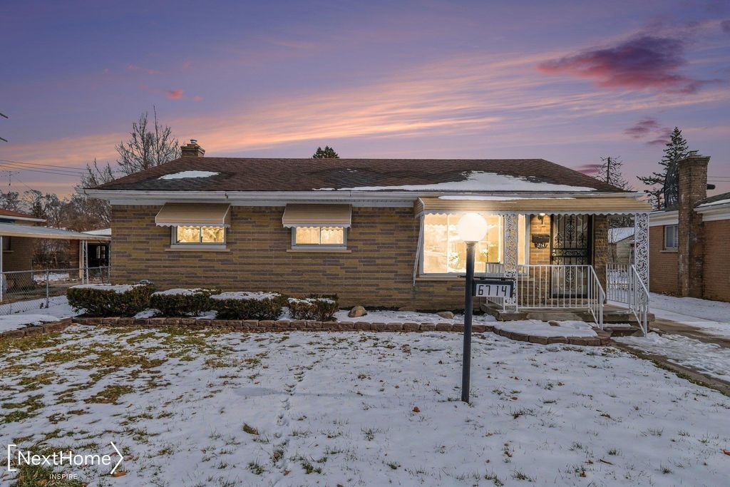 6714 Cranwood Drive, Flint, MI 48505