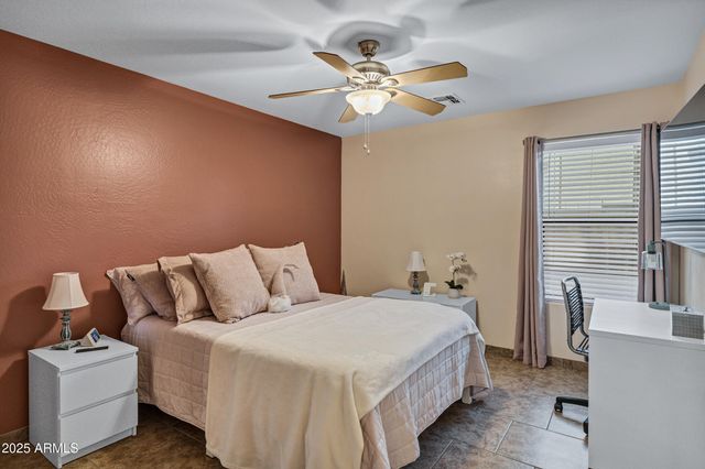 85 W PASTURE CANYON Drive, San Tan Valley, AZ 85143