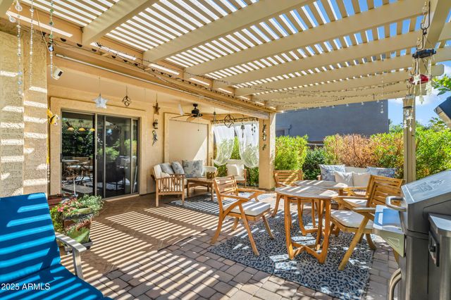 85 W PASTURE CANYON Drive, San Tan Valley, AZ 85143