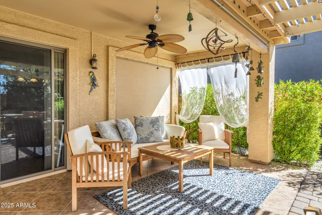 85 W PASTURE CANYON Drive, San Tan Valley, AZ 85143