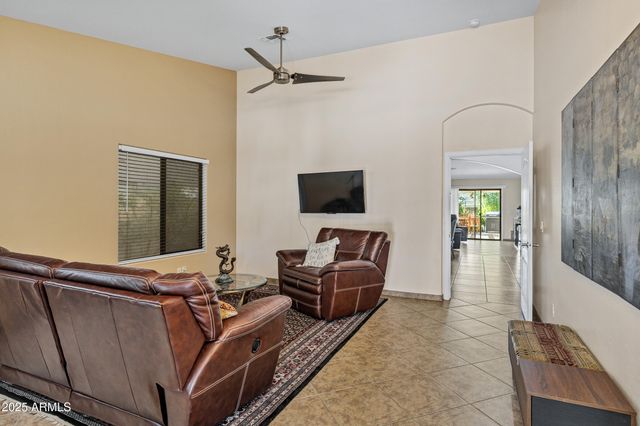 85 W PASTURE CANYON Drive, San Tan Valley, AZ 85143