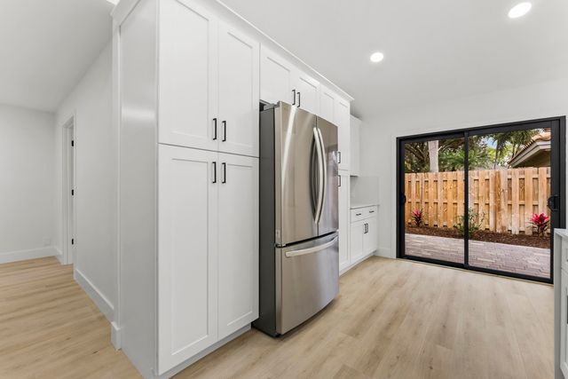 4165 NW 1st Court, Delray Beach, FL 33445