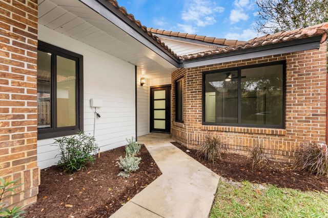 4165 NW 1st Court, Delray Beach, FL 33445