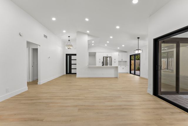 4165 NW 1st Court, Delray Beach, FL 33445