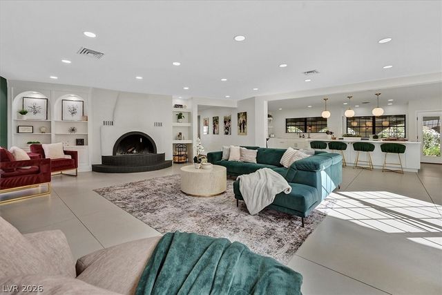 5775 Darby Avenue, Las Vegas, NV 89146