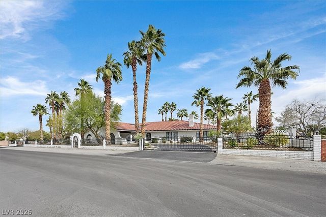 5775 Darby Avenue, Las Vegas, NV 89146