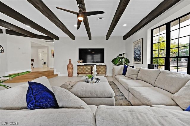 5775 Darby Avenue, Las Vegas, NV 89146