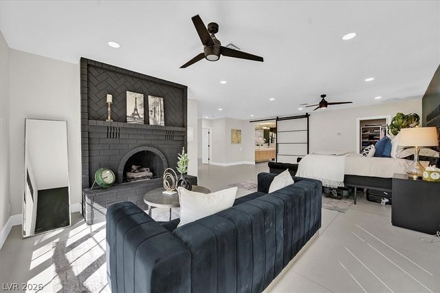 5775 Darby Avenue, Las Vegas, NV 89146