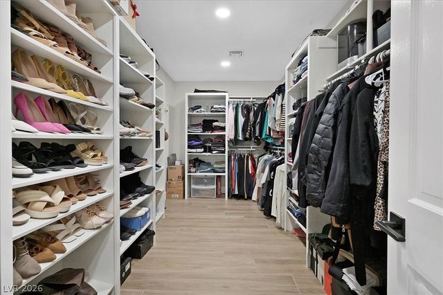 5775 Darby Avenue, Las Vegas, NV 89146