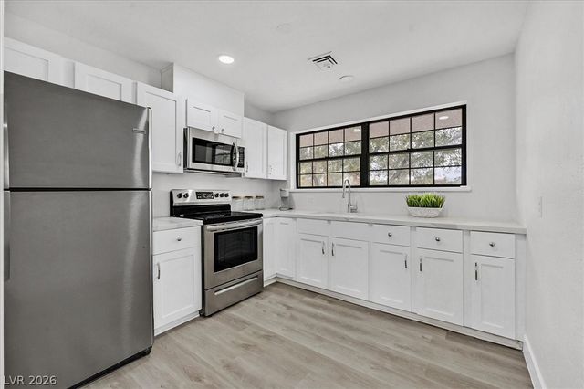 5775 Darby Avenue, Las Vegas, NV 89146