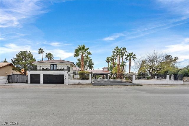 5775 Darby Avenue, Las Vegas, NV 89146