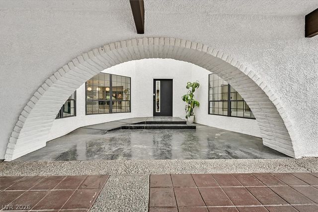 5775 Darby Avenue, Las Vegas, NV 89146