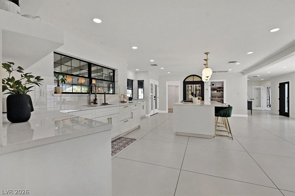 5775 Darby Avenue, Las Vegas, NV 89146