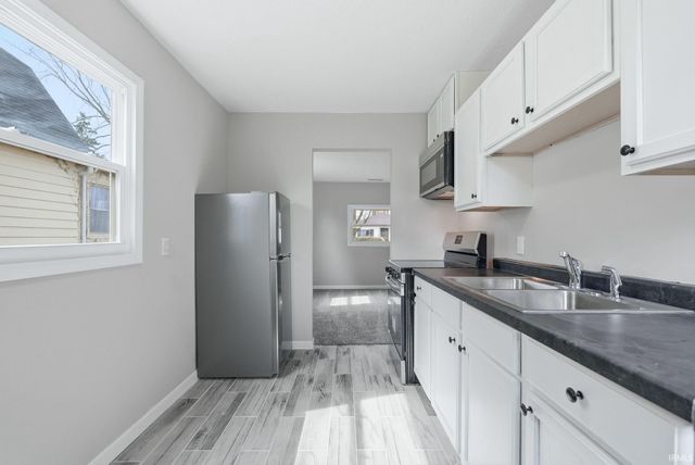 4121 S Monroe Street, Fort Wayne, IN 46806