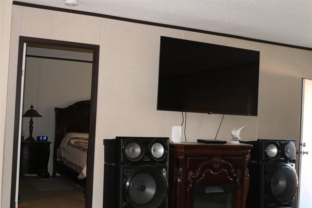 501 Heather Gate Lane, Crosby, TX 77532