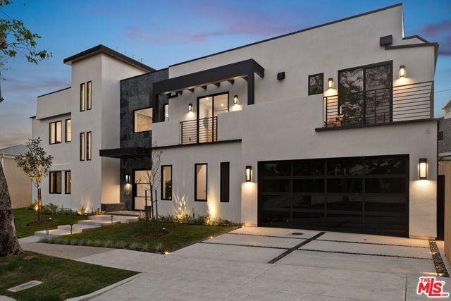 1325 Thayer Avenue, Los Angeles, CA 90024