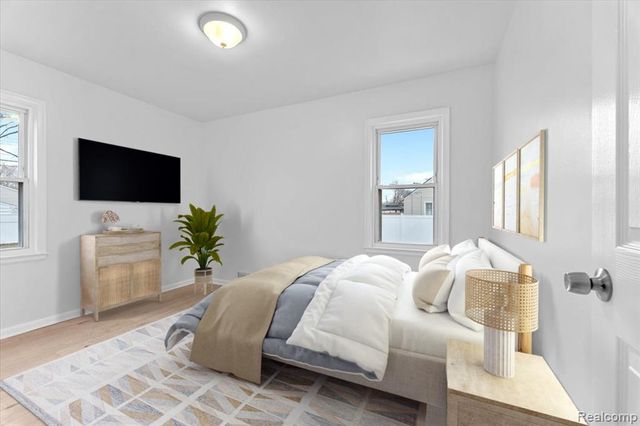 2146 University Avenue, Lincoln Park, MI 48146