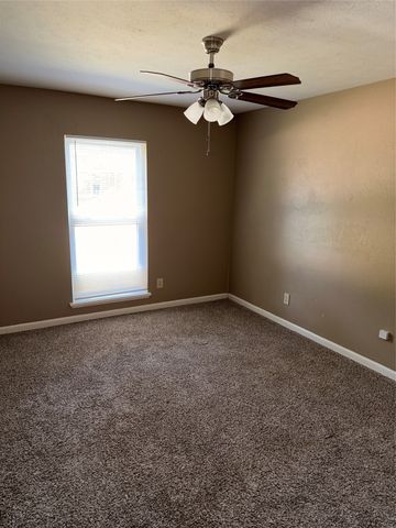 4625 Chalk Court, Grand Prairie, TX 75052