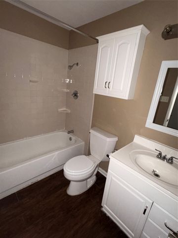 4625 Chalk Court, Grand Prairie, TX 75052
