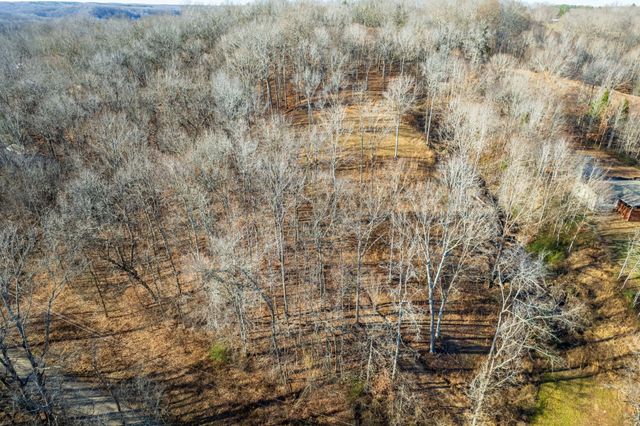 164 Lewis Cir, Dover, TN 37058