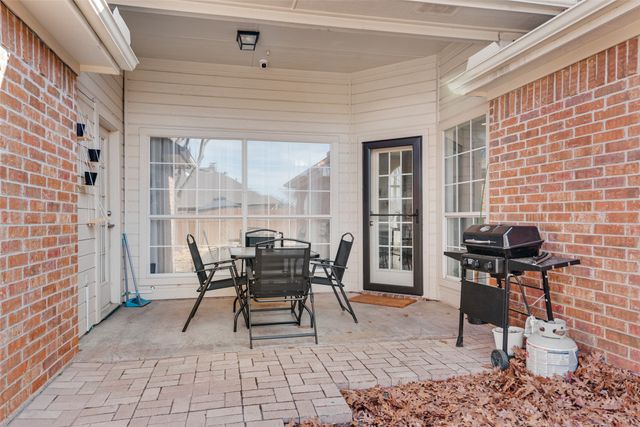 106 Villanova Circle, Forney, TX 75126