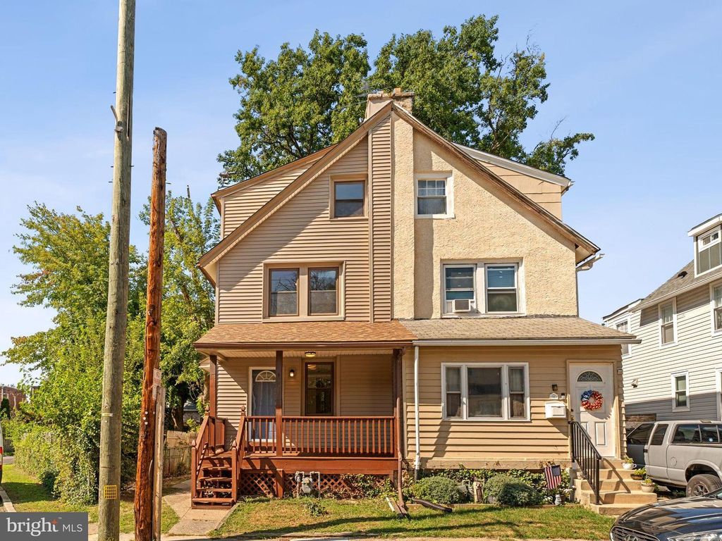 13 FLORENCE AVE, Lansdowne, PA 19050