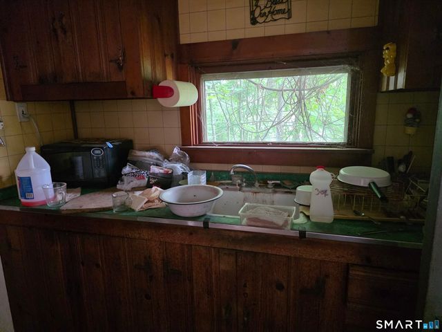 978 Voluntown Road, Griswold, CT 06351