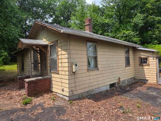 978 Voluntown Road, Griswold, CT 06351