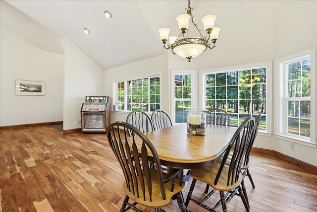 10538 Mote Ln, Grass Valley, CA 95949