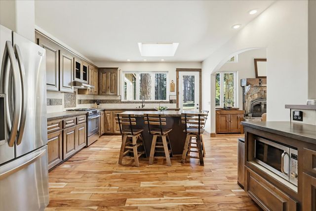 10538 Mote Ln, Grass Valley, CA 95949
