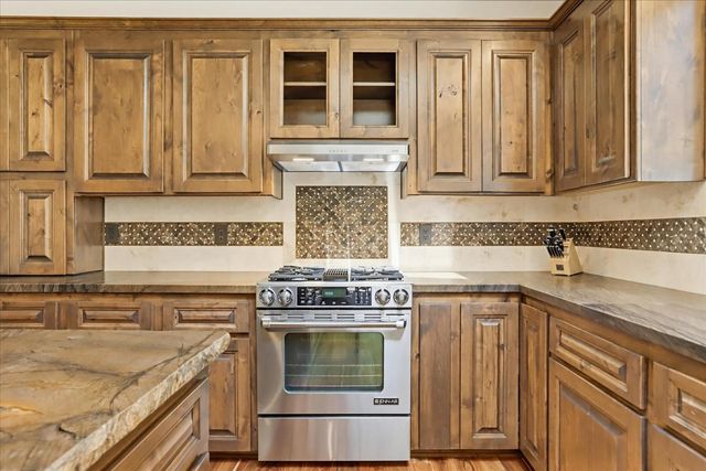 10538 Mote Ln, Grass Valley, CA 95949