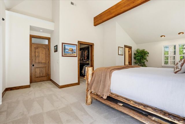 10538 Mote Ln, Grass Valley, CA 95949