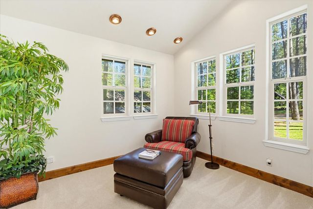 10538 Mote Ln, Grass Valley, CA 95949