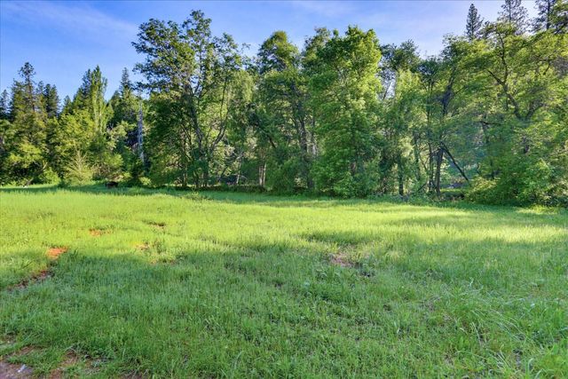10538 Mote Ln, Grass Valley, CA 95949