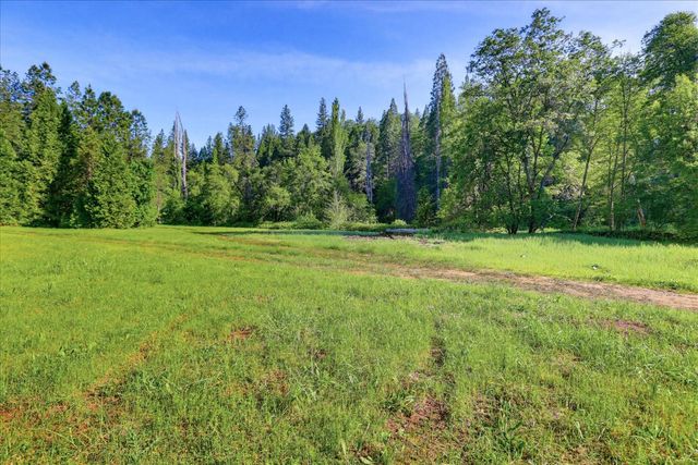 10538 Mote Ln, Grass Valley, CA 95949
