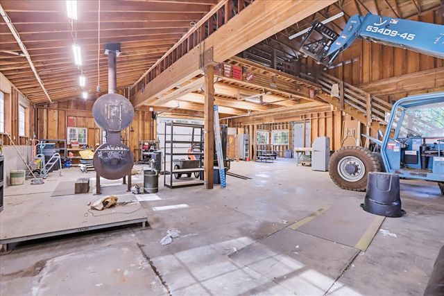 10538 Mote Ln, Grass Valley, CA 95949