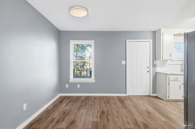 2162 Old Chemstrand Rd, Cantonment, FL 32533