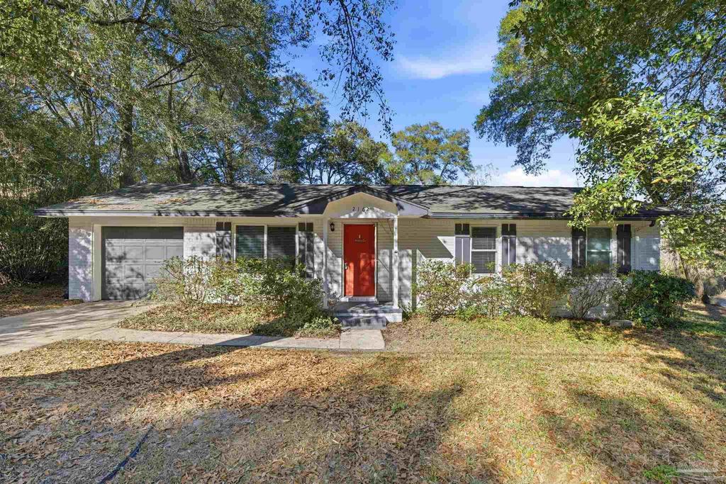 2162 Old Chemstrand Rd, Cantonment, FL 32533