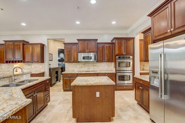26844 N 89th Drive, Peoria, AZ 85383