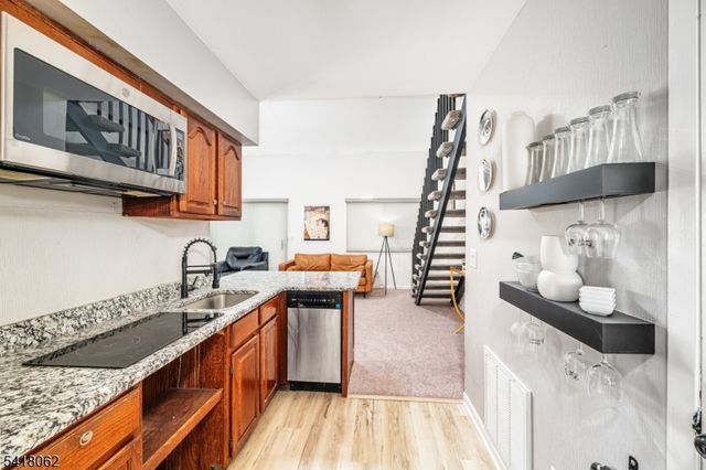 3 Silver Star Ct 10, Vernon Twp., NJ 07462