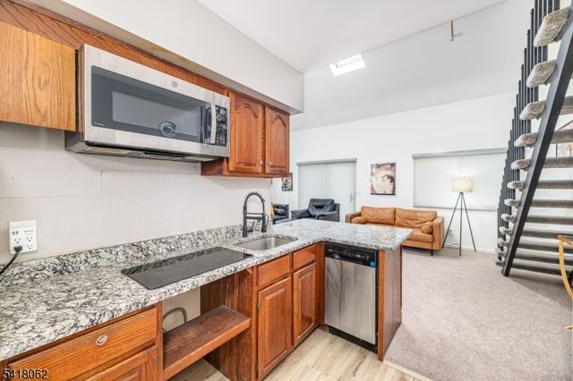 3 Silver Star Ct 10, Vernon Twp., NJ 07462