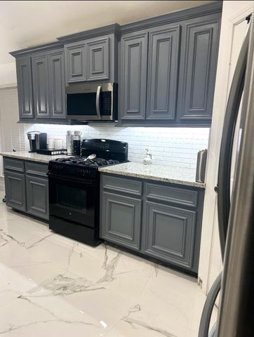 2819 Everhart Terrace Drive, Fresno, TX 77545