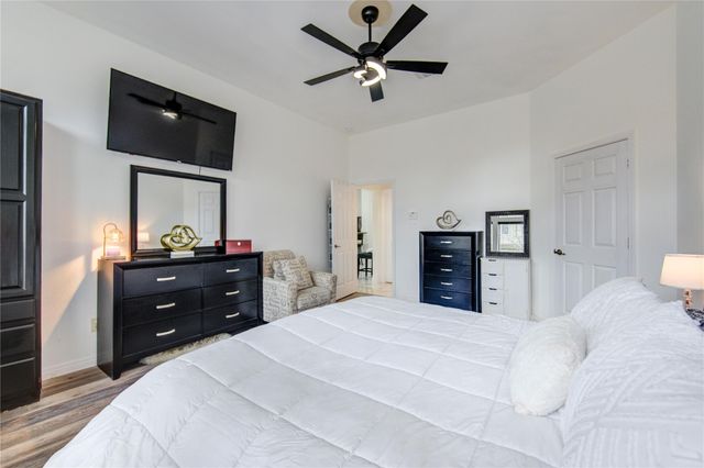 2819 Everhart Terrace Drive, Fresno, TX 77545