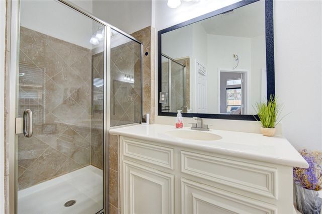 2819 Everhart Terrace Drive, Fresno, TX 77545