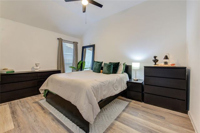 2819 Everhart Terrace Drive, Fresno, TX 77545