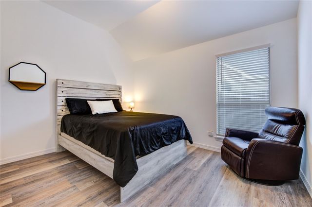 2819 Everhart Terrace Drive, Fresno, TX 77545