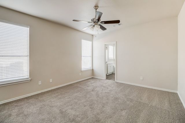 715 S Parks Drive, Desoto, TX 75115