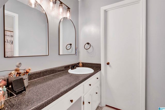 611 DENNIS STREET, Clanton, AL 35045